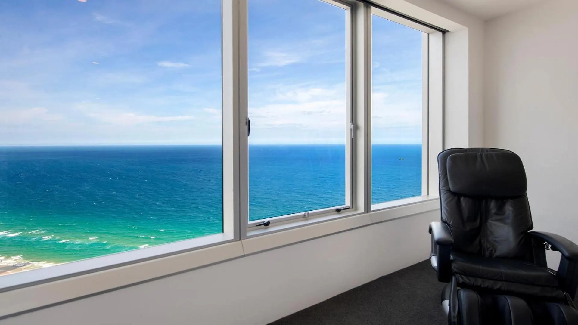View Of Paradise - Coasthm Gold Coast Apartment