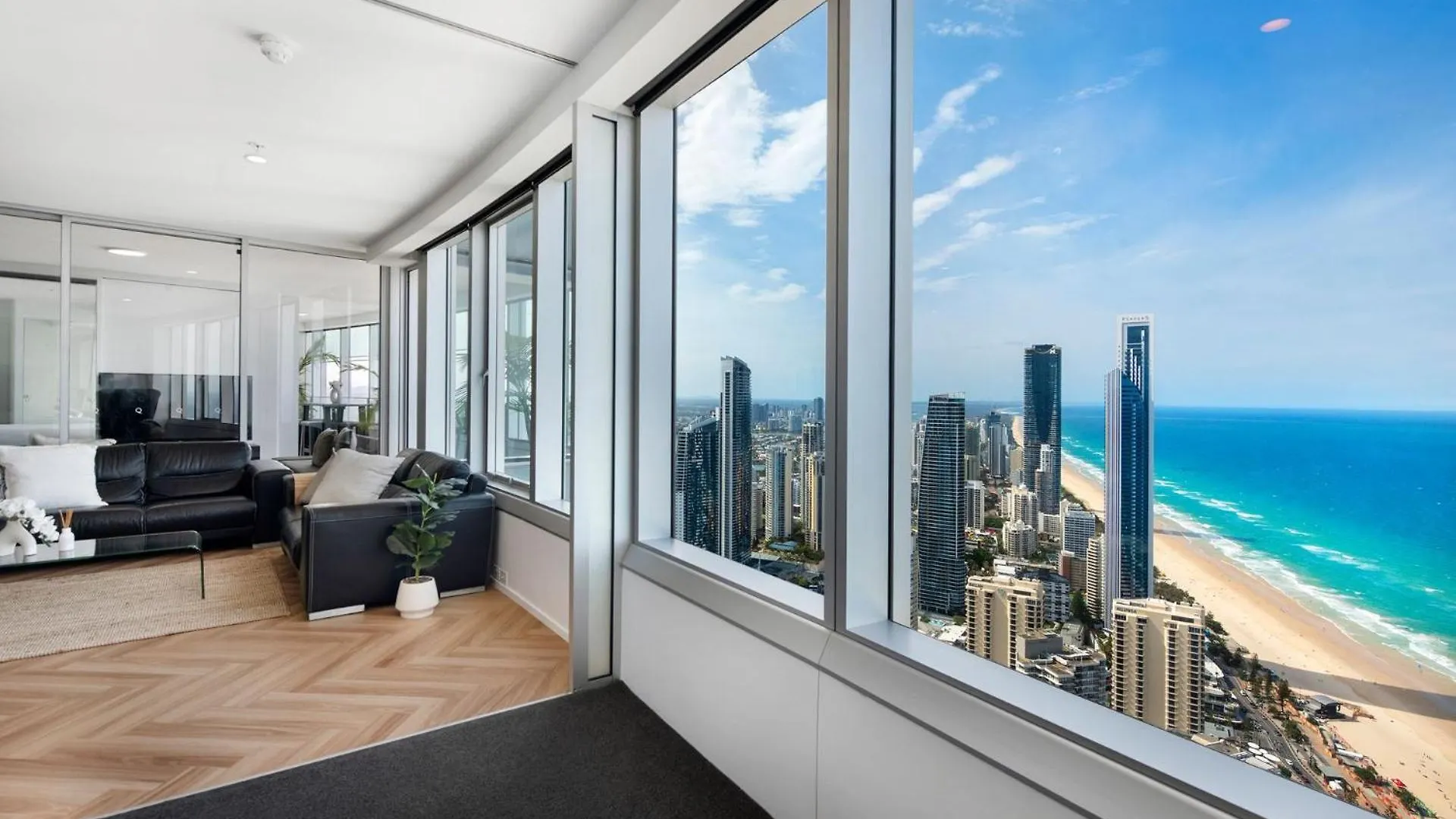 View Of Paradise - Coasthm Gold Coast