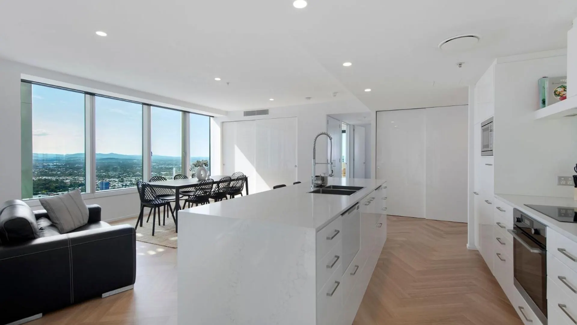 View Of Paradise - Coasthm Gold Coast