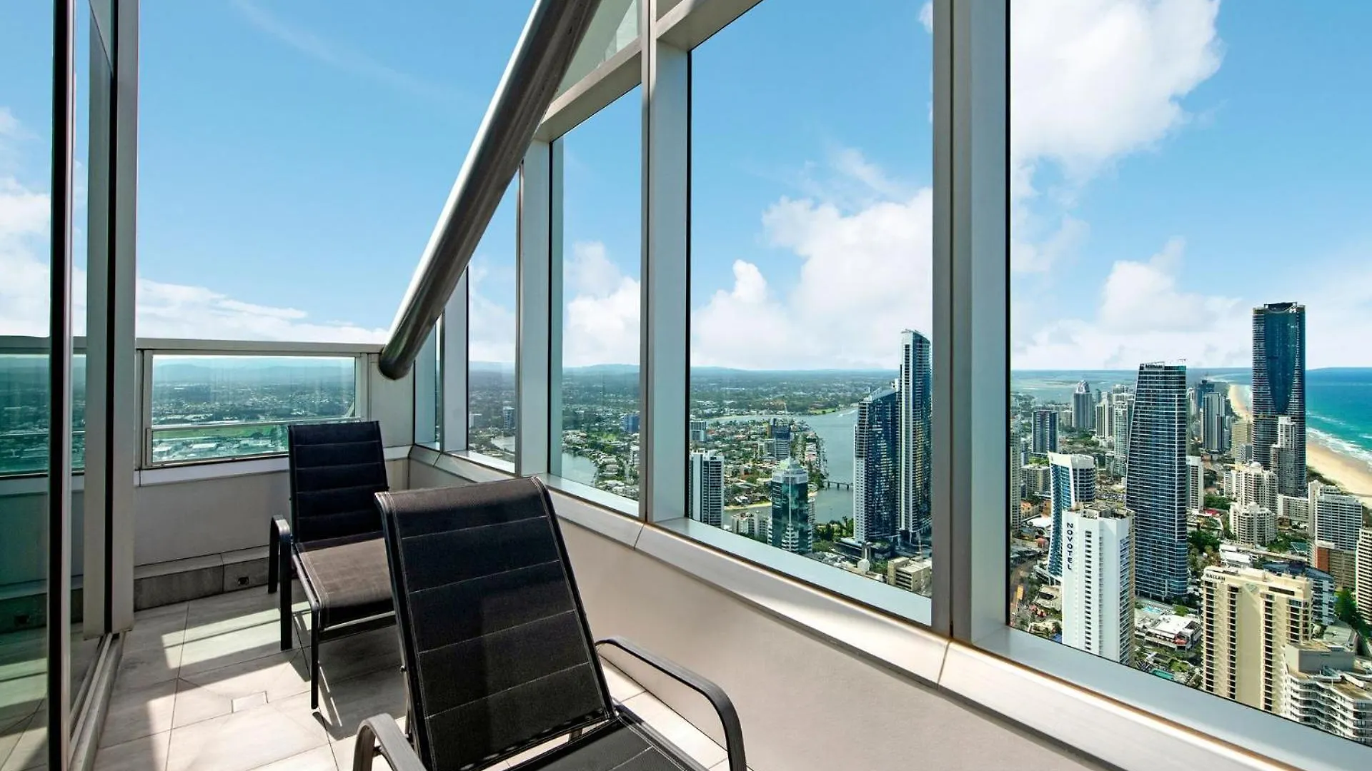 Apartment View Of Paradise - Coasthm Gold Coast