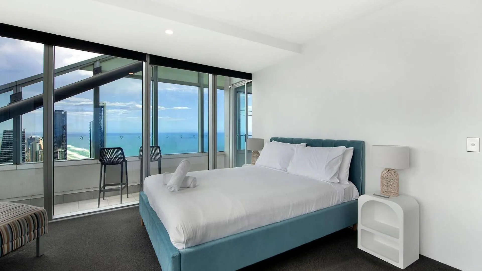 Daire View Of Paradise - Coasthm Gold Coast